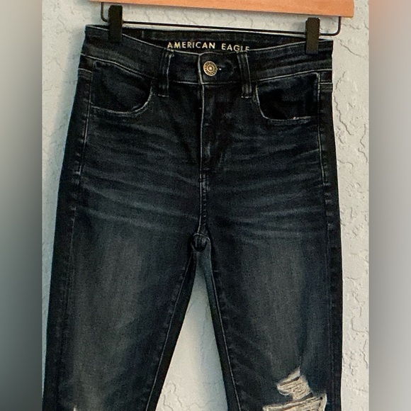 American Eagle Outfitters Dark Blue Hi-Rise Jegging Distressed Jean - Picture 2 of 9